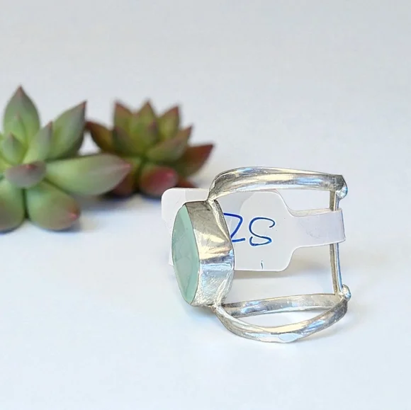 NWT 925 Sterling silver Natural Chalcedony Ring !!! Minimalist Stat ement Ring - Picture 3 of 3